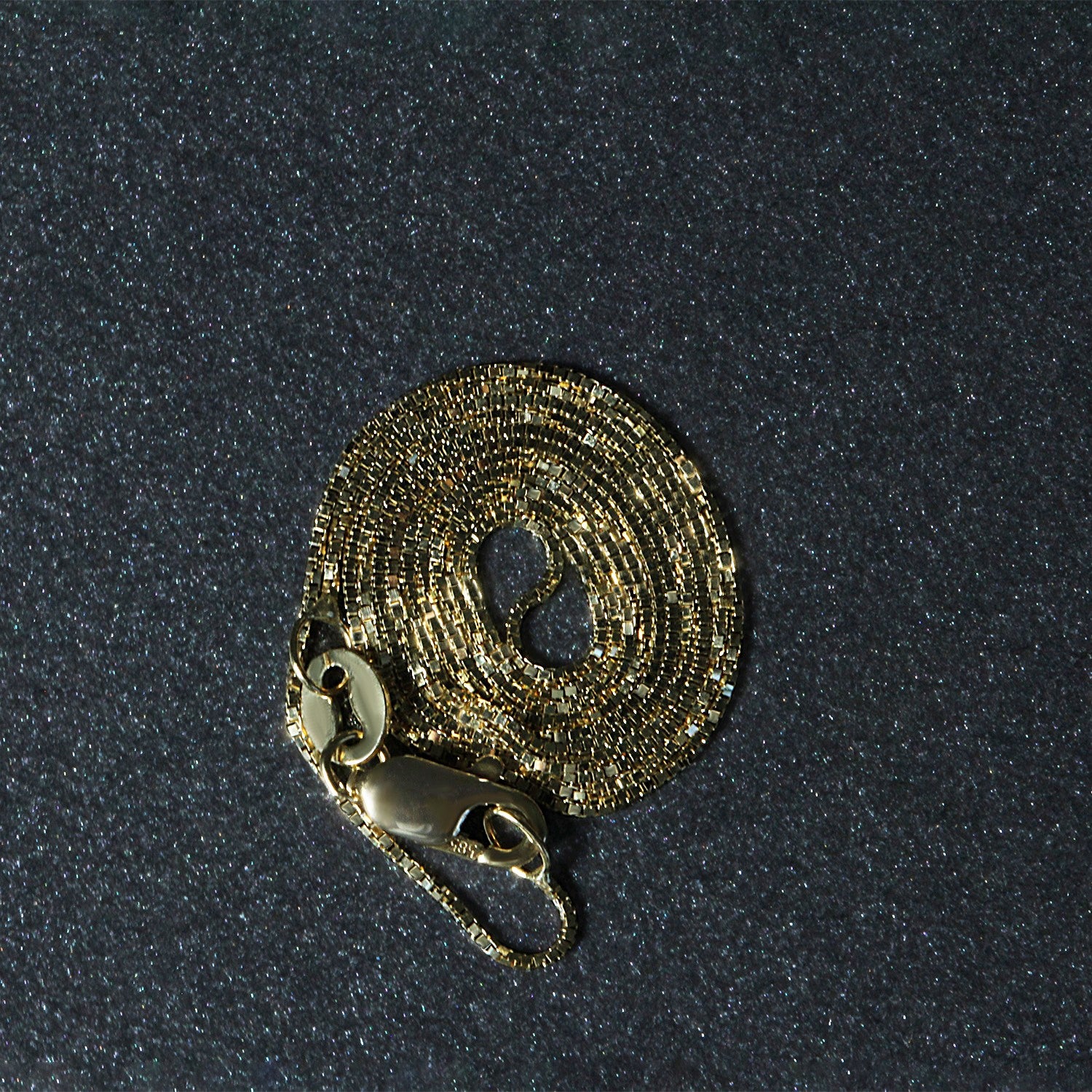 18k Yellow Gold Box Chain 0.6mm (0.60 mm)