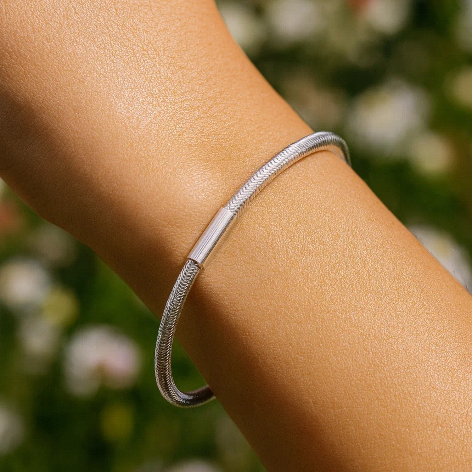 Sterling Silver Rhodium Plated Basketweave Stretch Bangle
