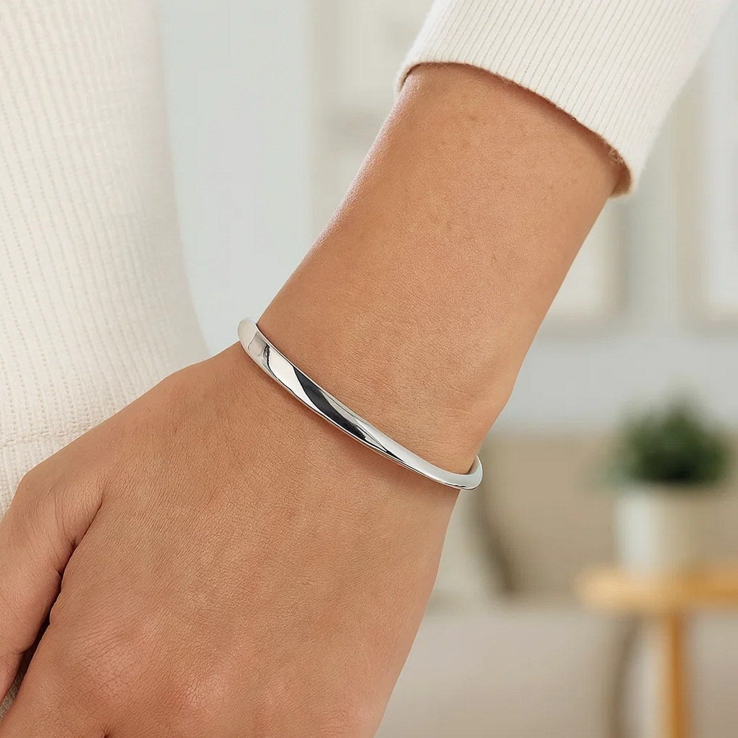 Sterling Silver Rhodium Plated Sculpted Cuff Bangle