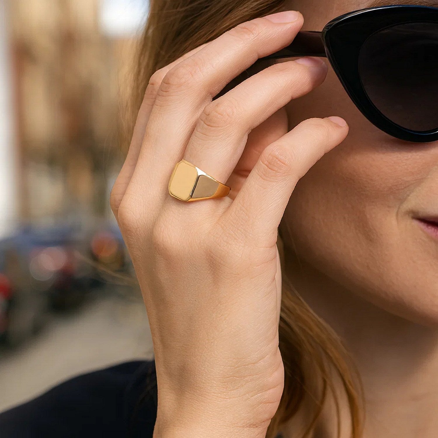 14K Yellow Gold Polished Rectangular Signet Ring