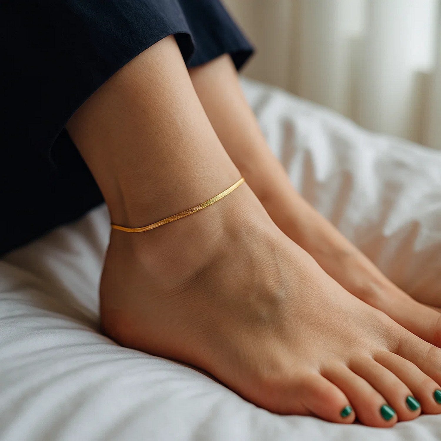 1.5mm 14k Yellow Gold Super Flex Herringbone Anklet