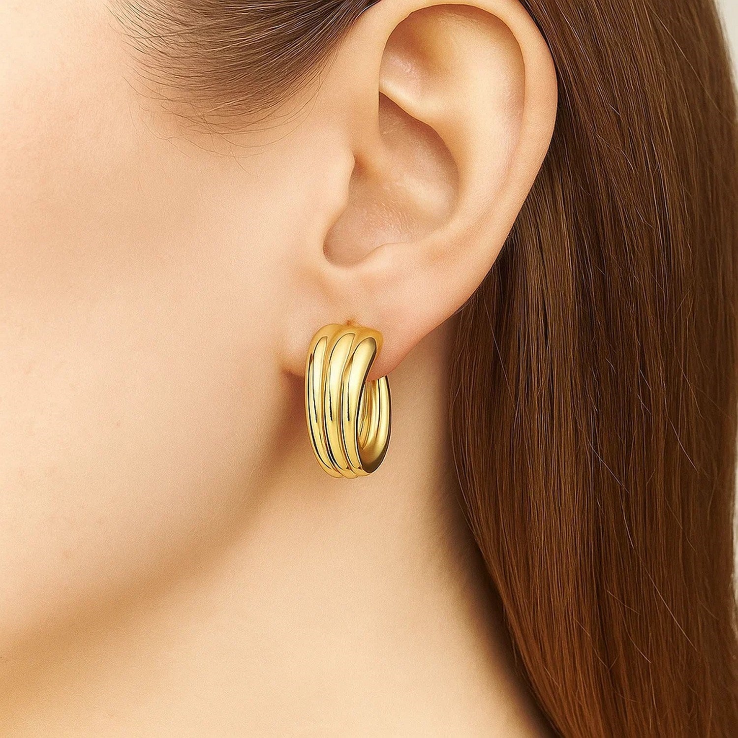 14K Yellow Gold 3 Row Graduated Hoop Earrings